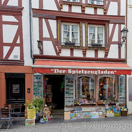 Ferienwohnung Altstadt แบร์นคาสเทล-คืสท์ ภายนอก รูปภาพ