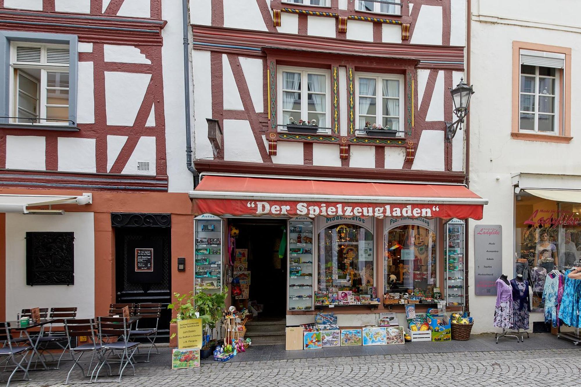 Ferienwohnung Altstadt แบร์นคาสเทล-คืสท์ ภายนอก รูปภาพ