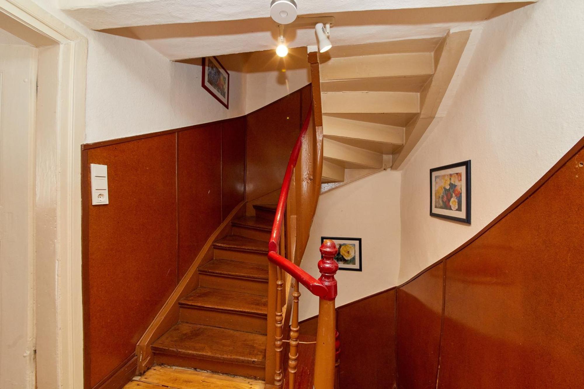 Ferienwohnung Altstadt แบร์นคาสเทล-คืสท์ ภายนอก รูปภาพ